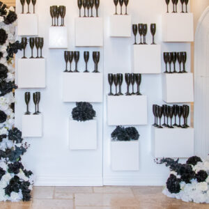 CHAMPAGNE WALL